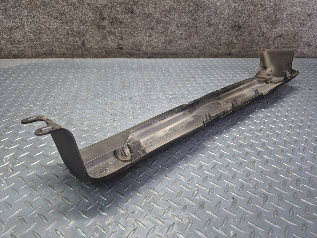 97-04 Chevrolet Corvette C5 Radiator Upper Support Bracket Panel 10405439 OEM