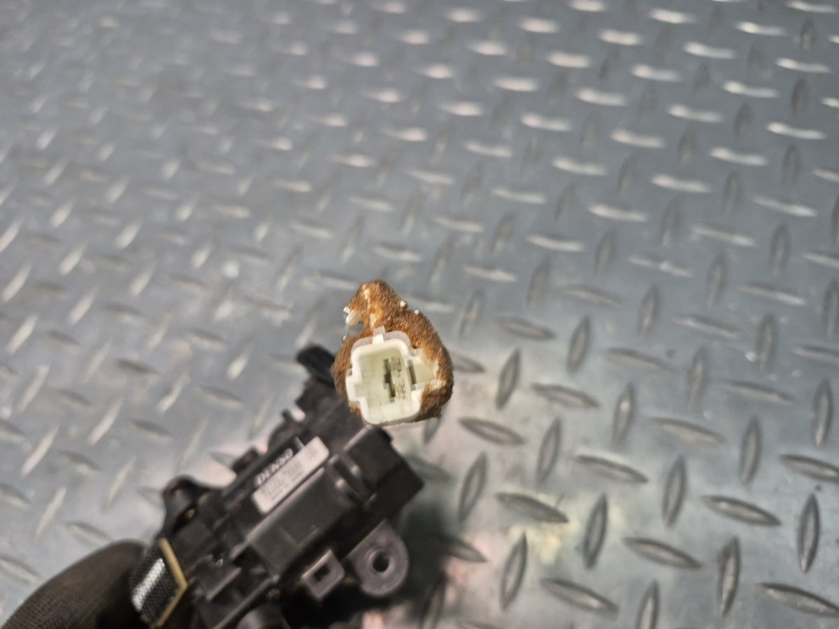 2003-2007 Lexus UZJ100L LX470 Rear Quarter Window Actuator Motor Lock