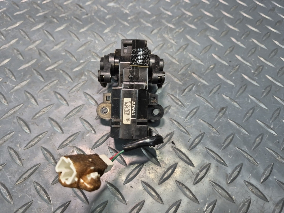 2003-2007 Lexus UZJ100L LX470 Rear Quarter Window Actuator Motor Lock