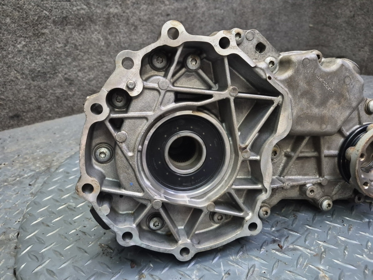 17-22 Alfa Romeo Giulia Q4 952 2.0L AWD Transmission Transfer Case 110K OEM
