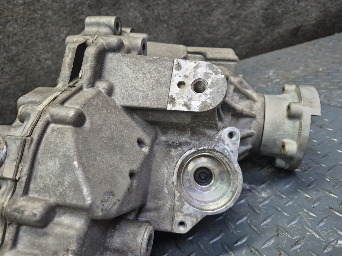 17-22 Alfa Romeo Giulia Q4 952 2.0L AWD Transmission Transfer Case 110K OEM
