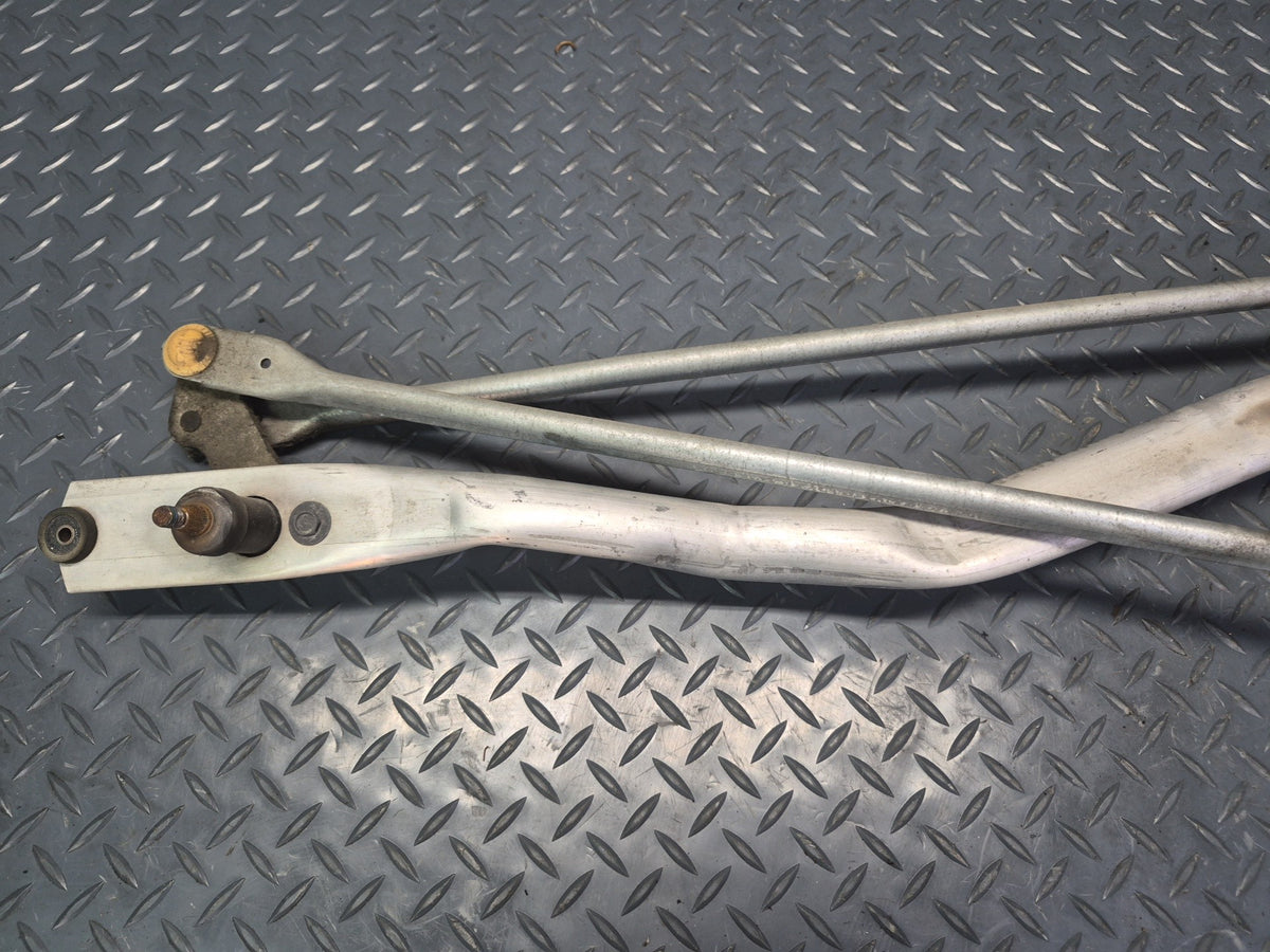97-04 Chevrolet Corvette C5 Windshield Wiper Transmission Linkage w Motor OEM