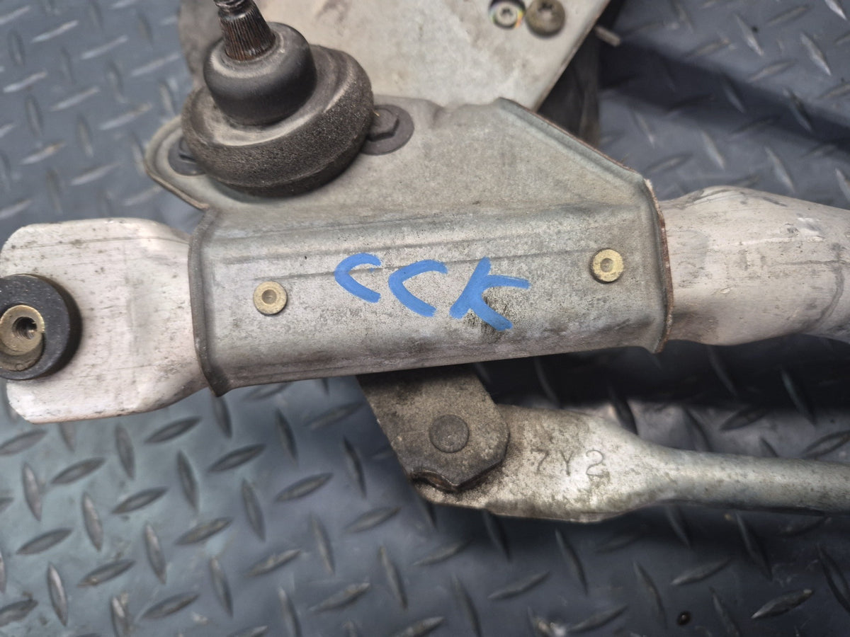 97-04 Chevrolet Corvette C5 Windshield Wiper Transmission Linkage w Motor OEM