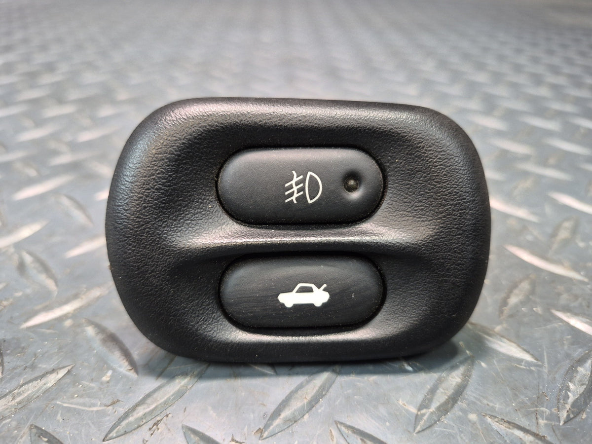 97-04 Chevrolet Corvette C5 Fog Light Trunk Release Switch Button 12135155 OEM