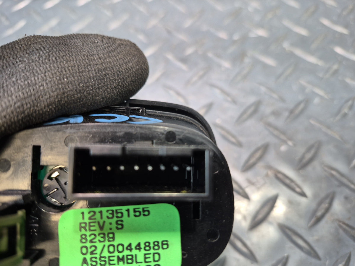 97-04 Chevrolet Corvette C5 Fog Light Trunk Release Switch Button 12135155 OEM