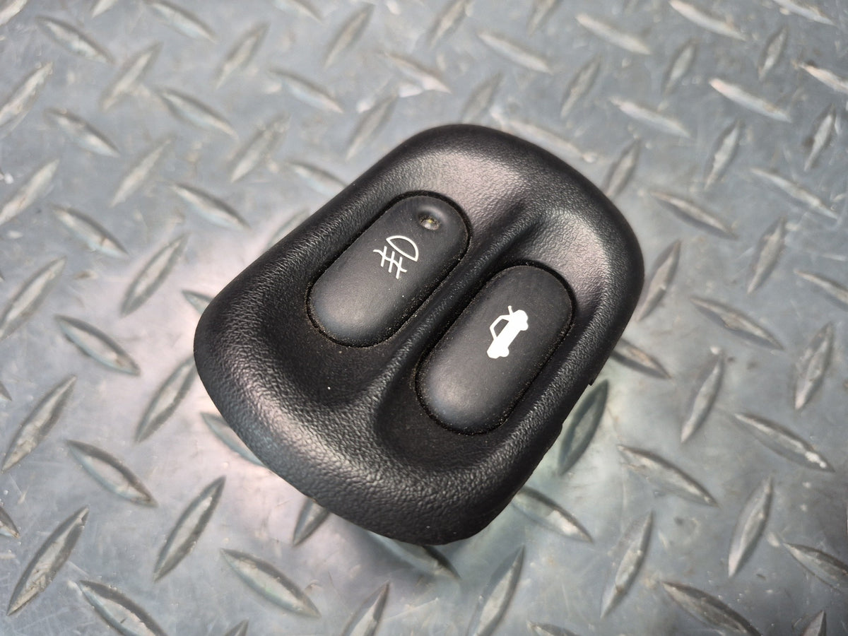 97-04 Chevrolet Corvette C5 Fog Light Trunk Release Switch Button 12135155 OEM
