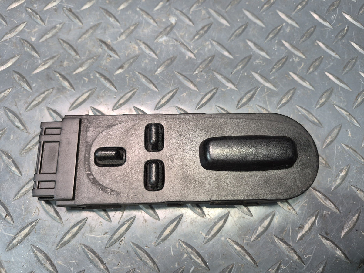97-04 Chevrolet Corvette C5 Front Left or Right Seat Control Switch 12135158 OEM