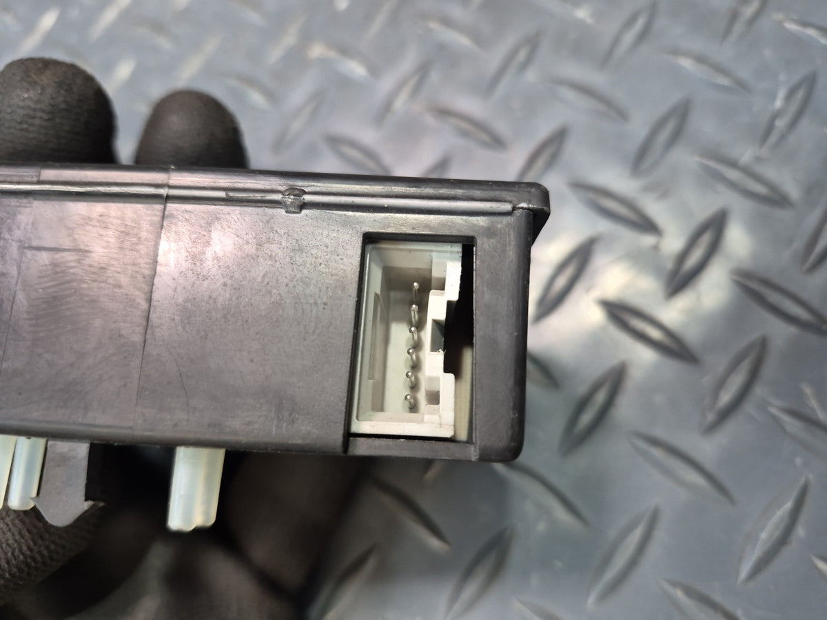 97-04 Chevrolet Corvette C5 Climate Vacuum Valve Module Solenoid 16050460 OEM