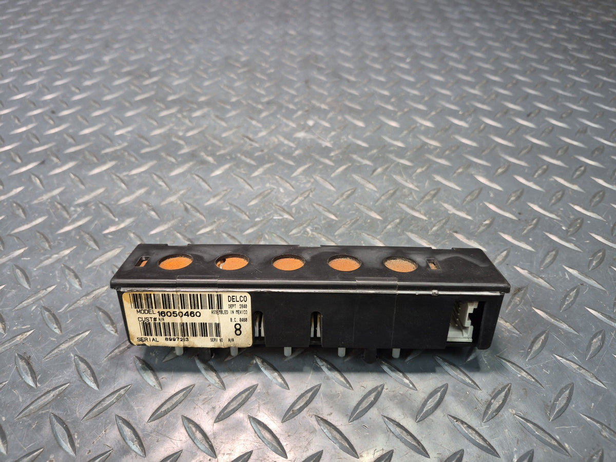 97-04 Chevrolet Corvette C5 Climate Vacuum Valve Module Solenoid 16050460 OEM