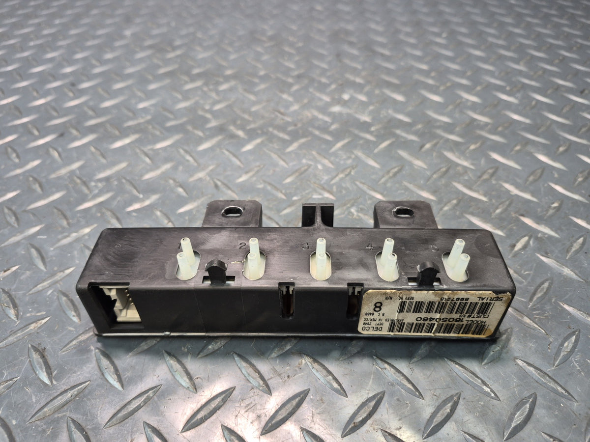 97-04 Chevrolet Corvette C5 Climate Vacuum Valve Module Solenoid 16050460 OEM