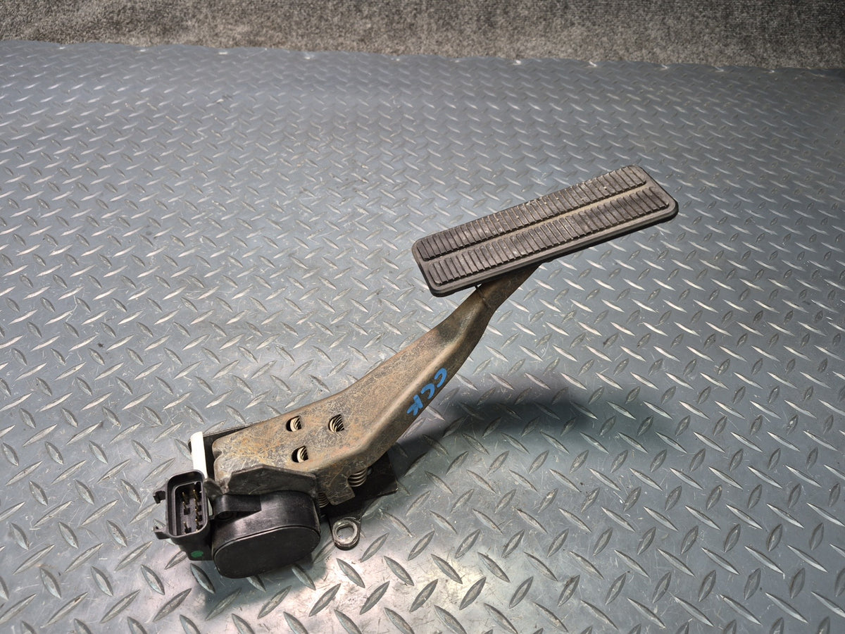 97-04 Chevrolet Corvette C5 Gas Accelerator Throttle Pedal Assembly OEM