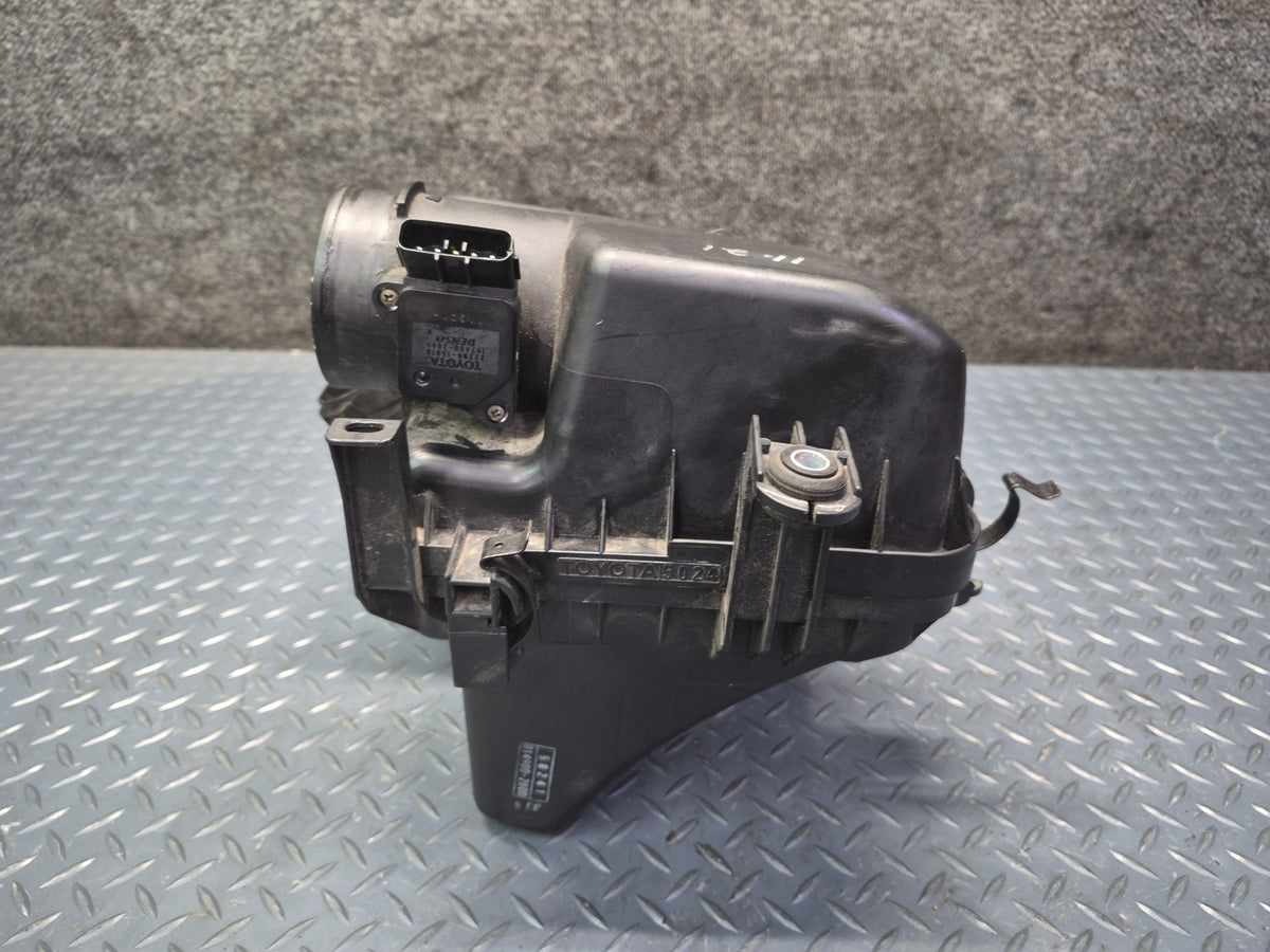 02-10 Lexus UZZ40L SC430 Air Intake Cleaner Filter Box w MAF Sensor OEM