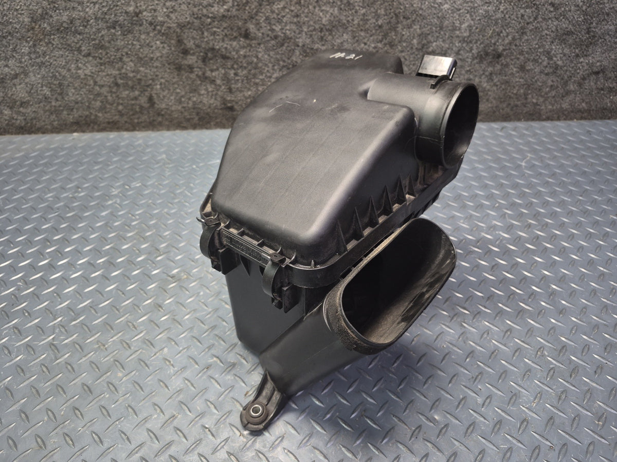 02-10 Lexus UZZ40L SC430 Air Intake Cleaner Filter Box w MAF Sensor OEM