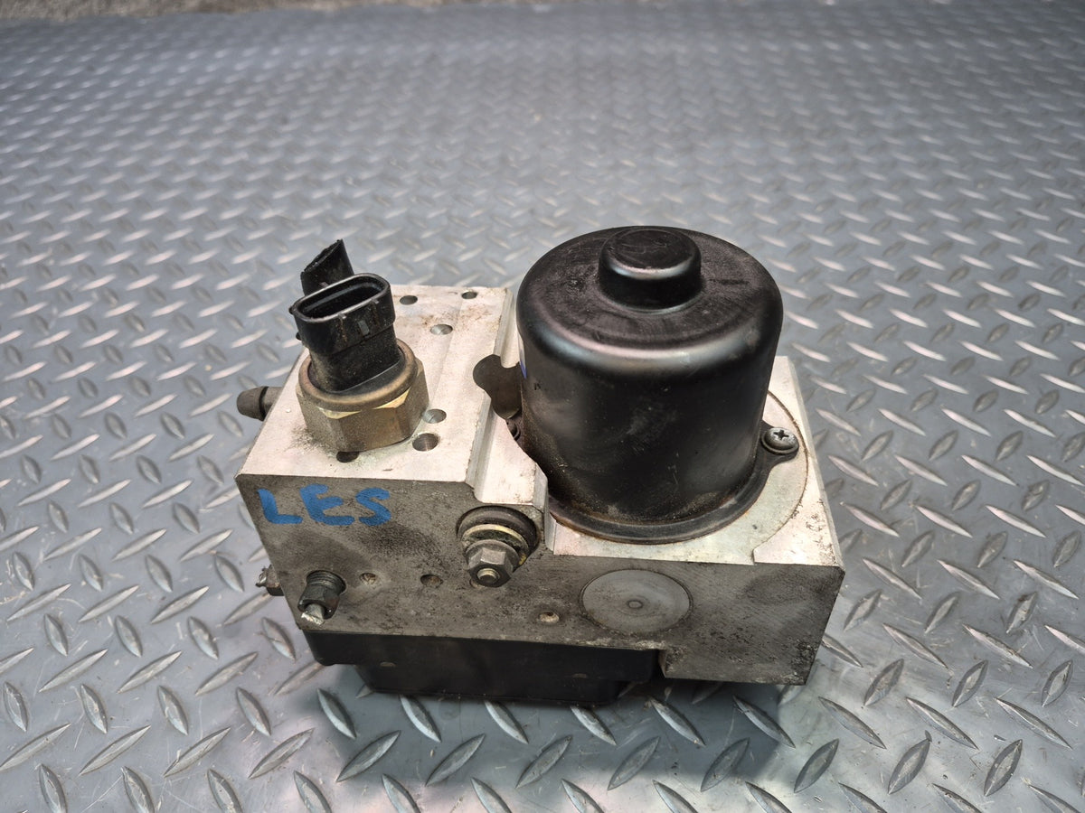 98-00 Lexus UCF20L LS400 Anti-lock Brake ABS Pump Module OEM