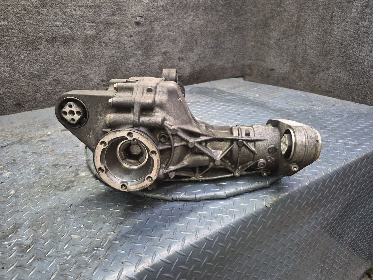 2008-2010 Porsche Cayenne 957 4.8L Turbo Front Differential Carrier 3.27 Ratio