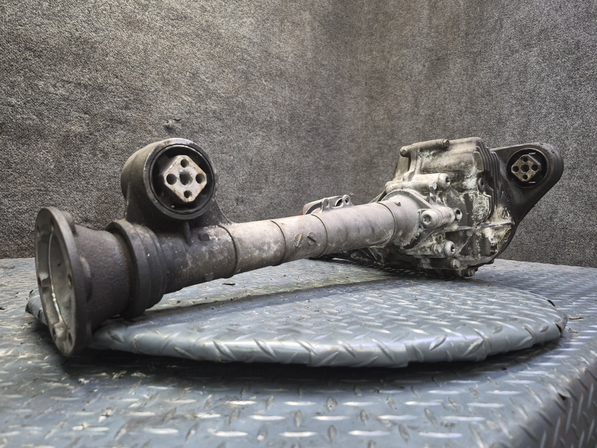 2008-2010 Porsche Cayenne 957 4.8L Turbo Front Differential Carrier 3.27 Ratio