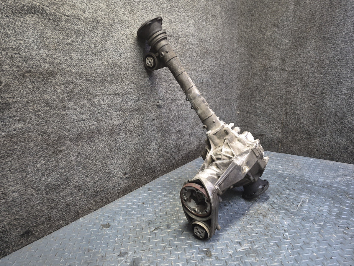 2008-2010 Porsche Cayenne 957 4.8L Turbo Front Differential Carrier 3.27 Ratio