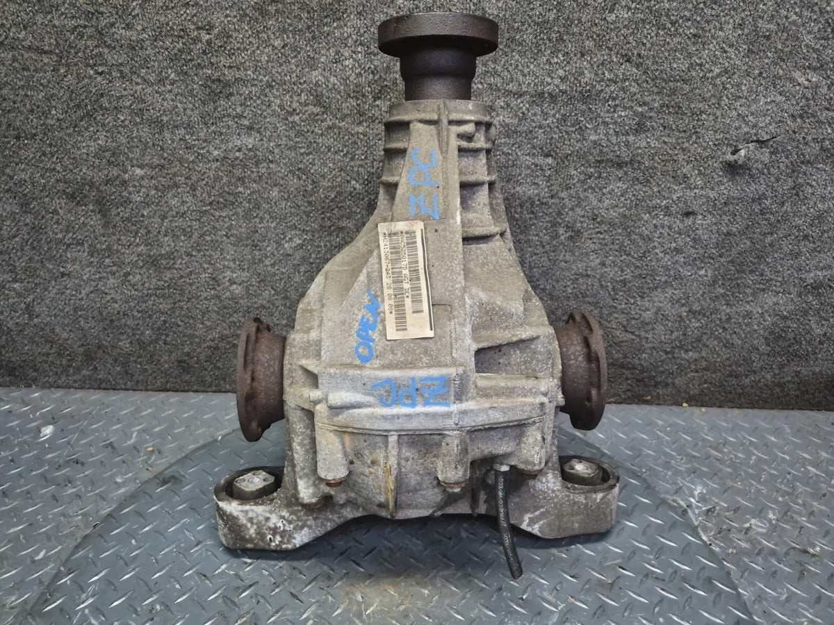 08-10 Porsche Cayenne 957 Turbo AWD Rear Axle Differential Carrier 3.27 Ratio