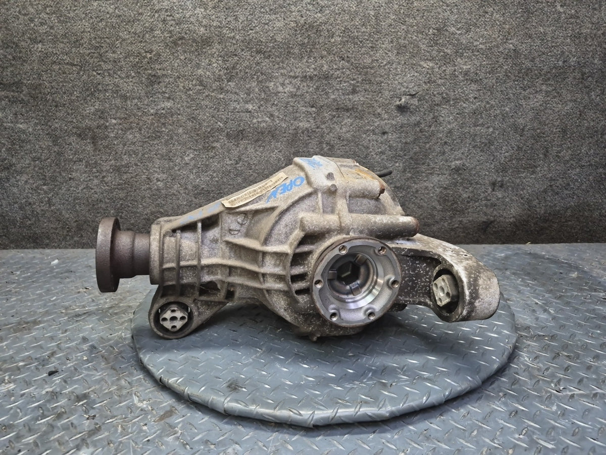 08-10 Porsche Cayenne 957 Turbo AWD Rear Axle Differential Carrier 3.27 Ratio