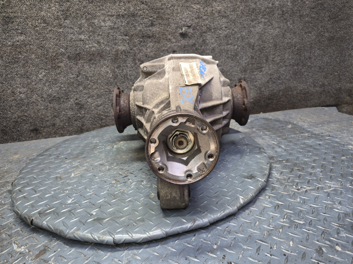 08-10 Porsche Cayenne 957 Turbo AWD Rear Axle Differential Carrier 3.27 Ratio