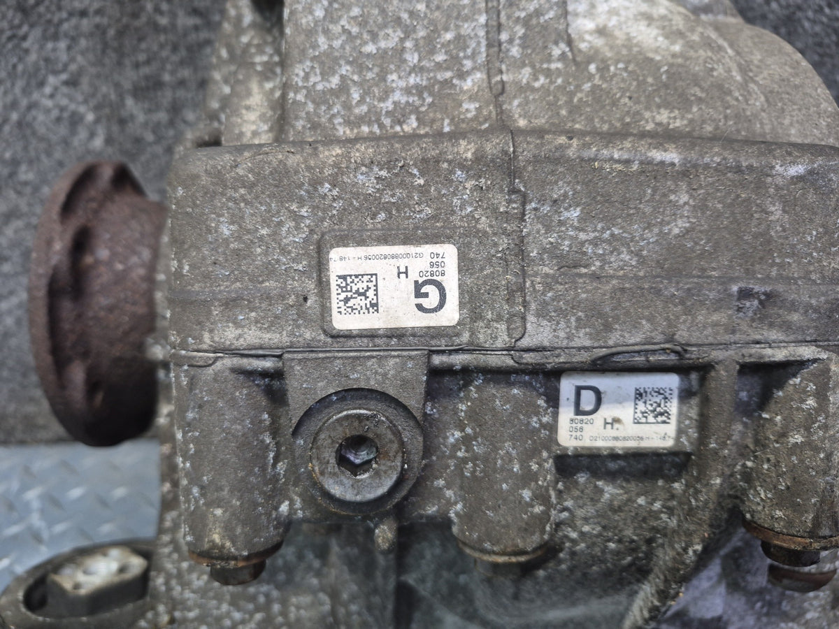 08-10 Porsche Cayenne 957 Turbo AWD Rear Axle Differential Carrier 3.27 Ratio