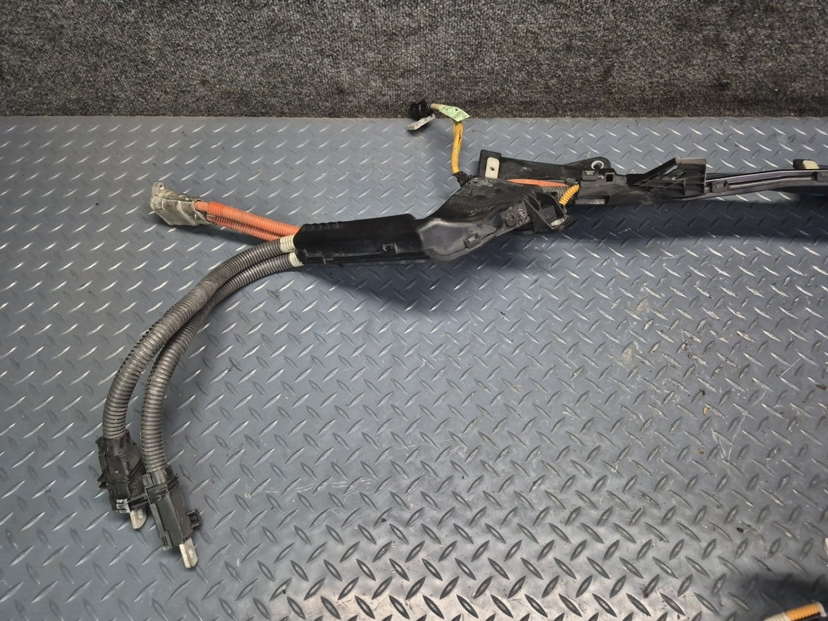 2010 Lexus UVF46L LS600h Hybrid High Voltage Battery Wire Wiring Harness OEM
