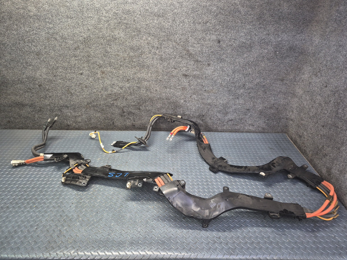 2010 Lexus UVF46L LS600h Hybrid High Voltage Battery Wire Wiring Harness OEM
