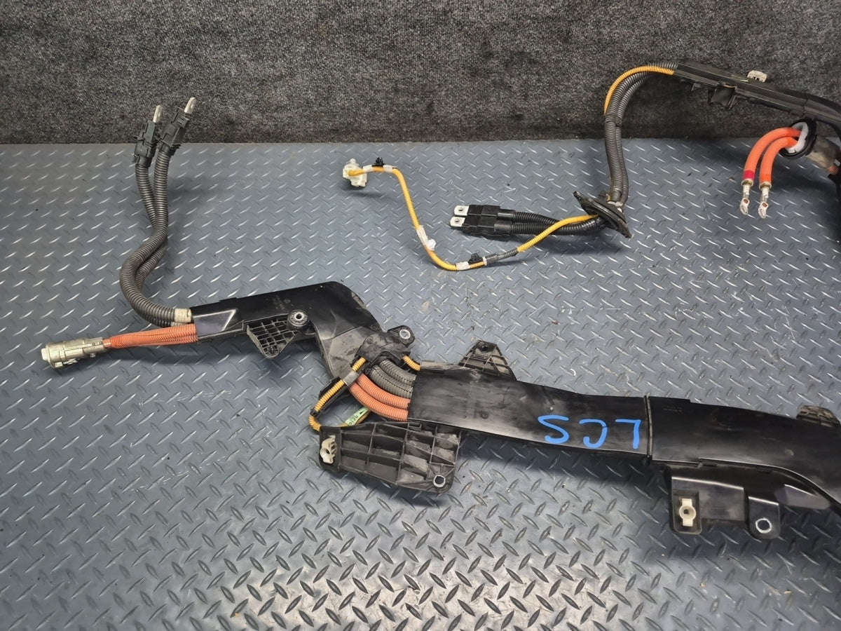 2010 Lexus UVF46L LS600h Hybrid High Voltage Battery Wire Wiring Harness OEM