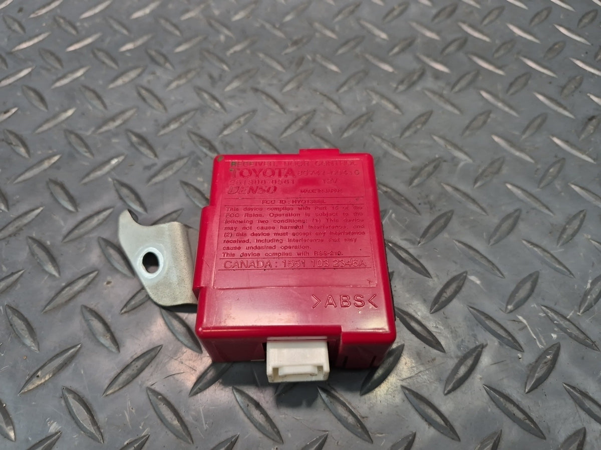 2003-2009 Lexus UZJ120L GX470 Rear Trunk Tailgate Control Module 89741-60410
