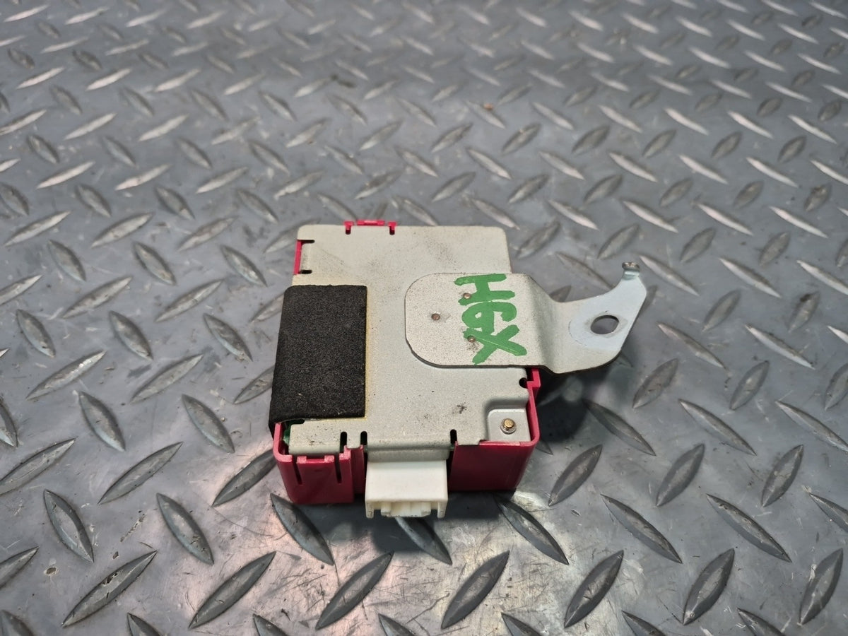 2003-2009 Lexus UZJ120L GX470 Rear Trunk Tailgate Control Module 89741-60410