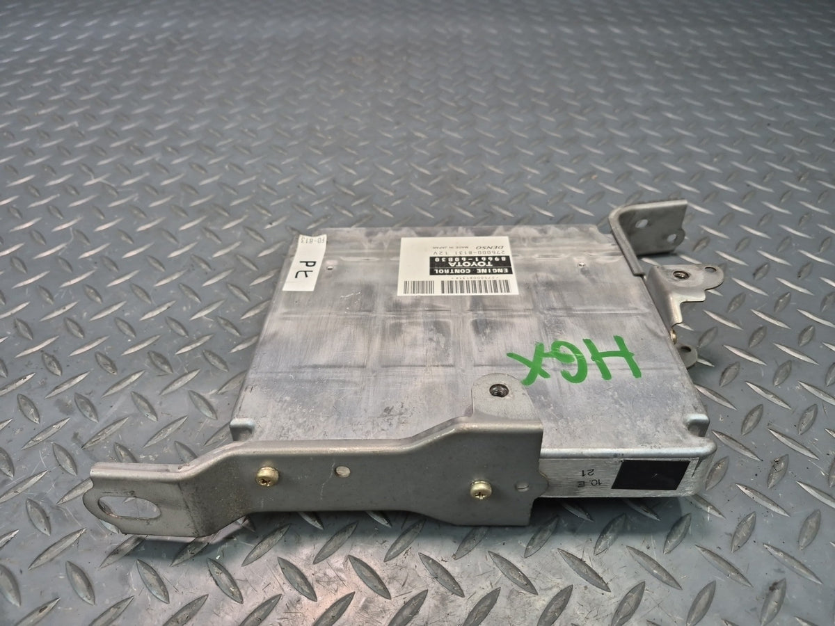 2003-2004 Lexus UZJ120L GX470 2UZFE Engine ECU ECM Control  Module 89661-60B30