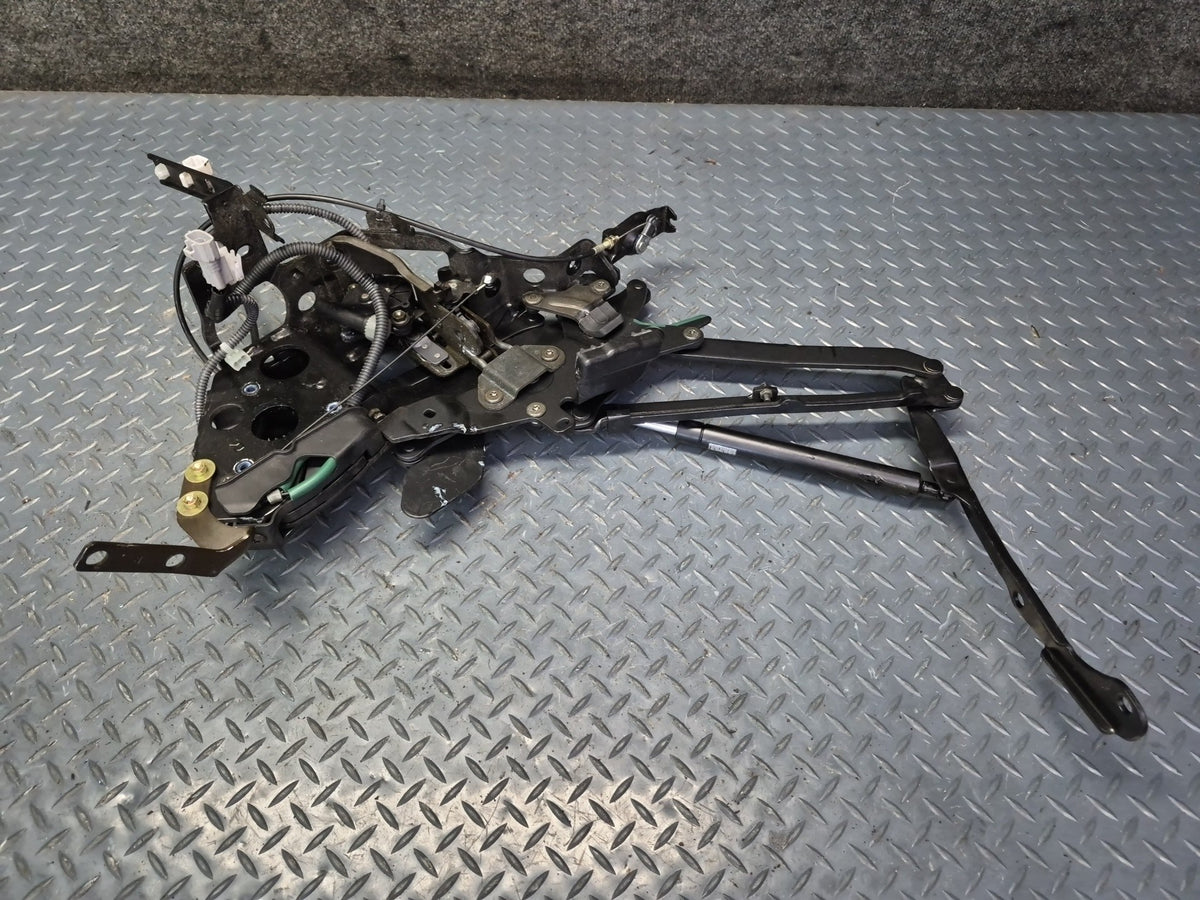 02-10 Lexus UZZ40L SC430 Rear Right Trunk Hinge Assembly OEM