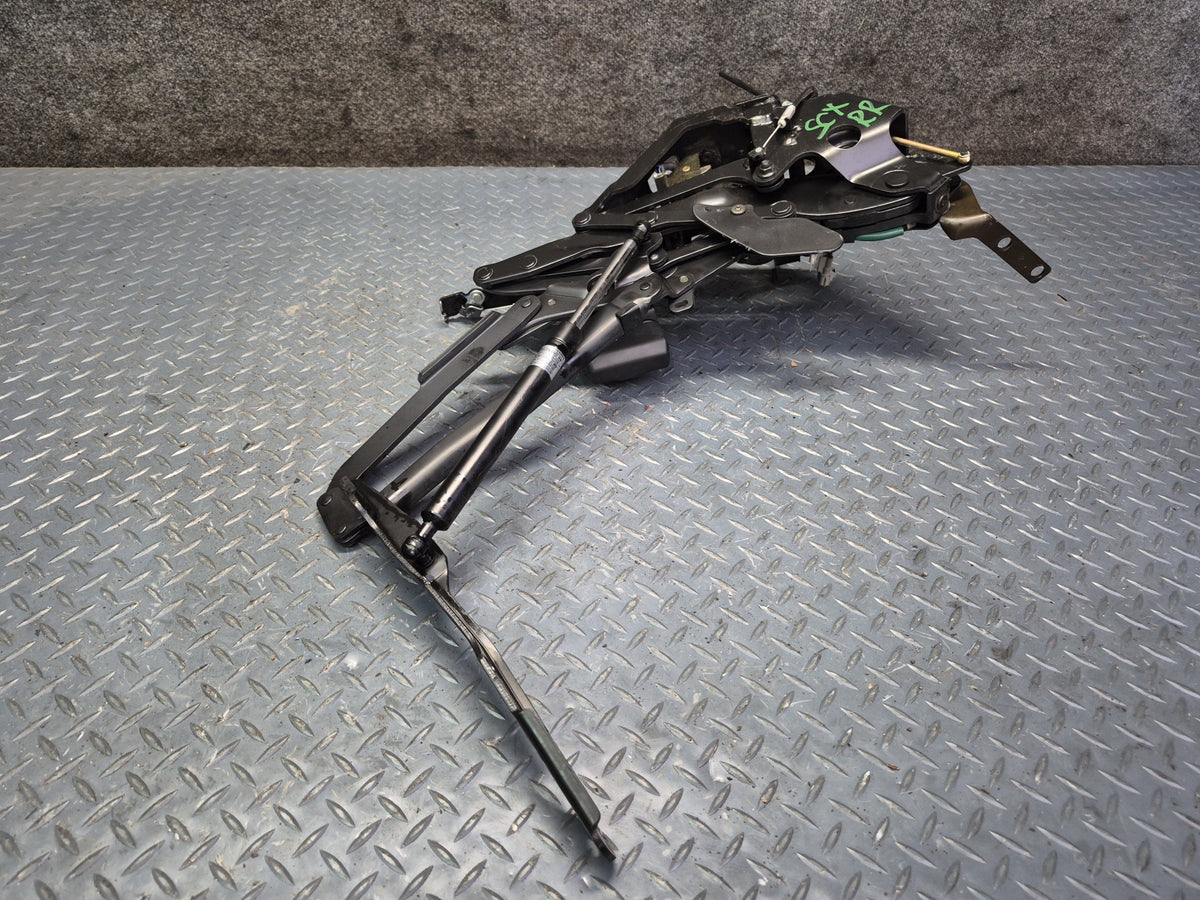 02-10 Lexus UZZ40L SC430 Rear Right Trunk Hinge Assembly OEM