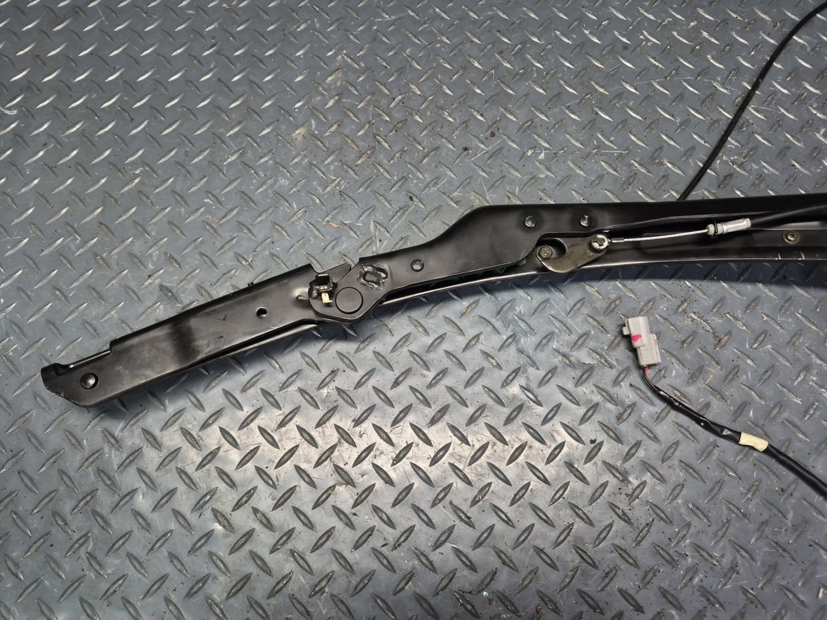 02-10 Lexus UZZ40L SC430 Convertible Set of 2 TOP Roof Left & Right Hinge OEM