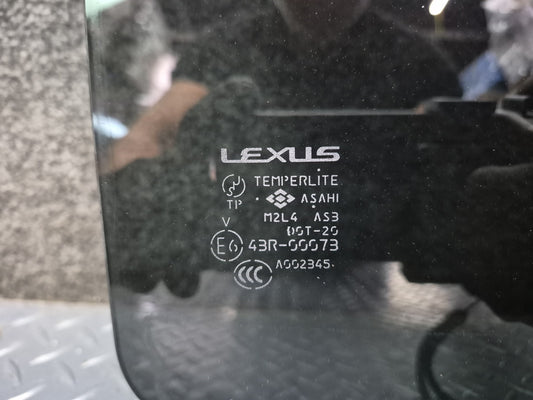 2004-2007 Lexus UZJ100L LX470 Rear Right Pass Side Door Glass Window