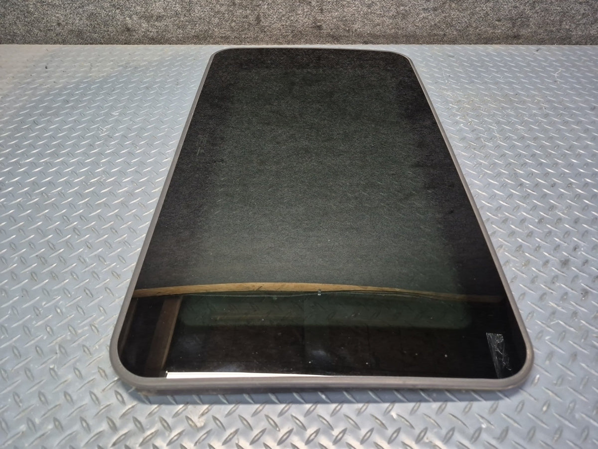 2012-2019 Mercedes X166 W166 ML GLE Upper Sunroof Moon Roof Window Glass Panel