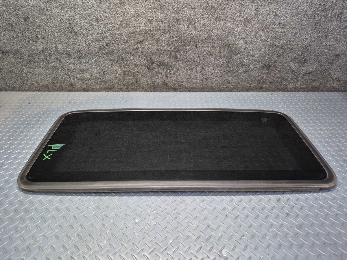 2003-2007 Lexus UZJ100L LX470 Upper Sunroof Moon Roof Window Glass Panel