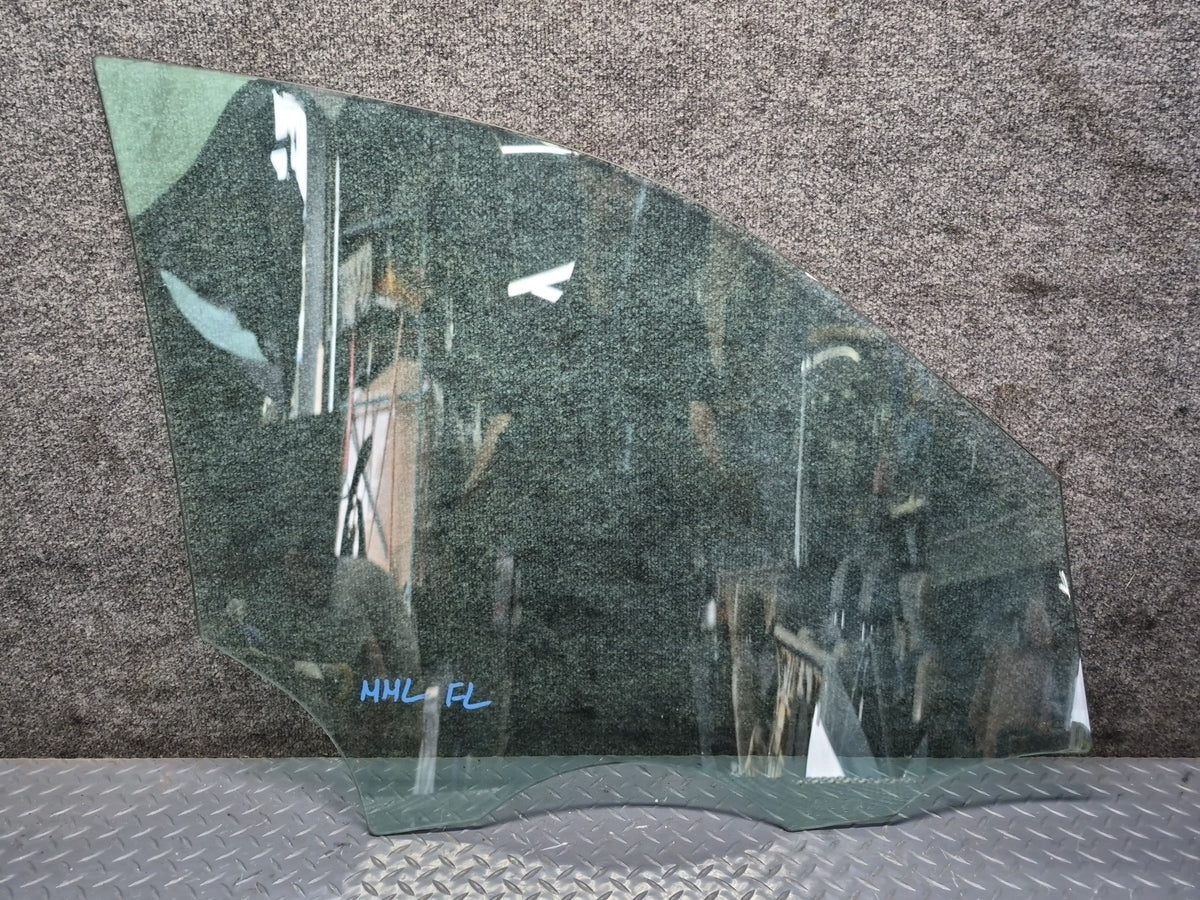 2012-2019 Mercedes X166 W166 ML GLE Front Left Driver Side Door Glass Window