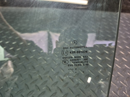 2012-2019 Mercedes X166 W166 ML GLE Front Left Driver Side Door Glass Window