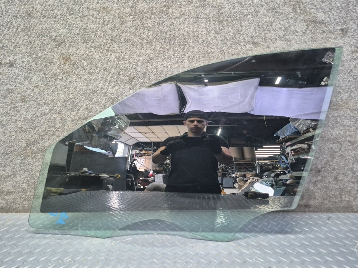 17-26 Alfa Romeo Giulia Front Left Driver Door Window Glass Tinted OEM