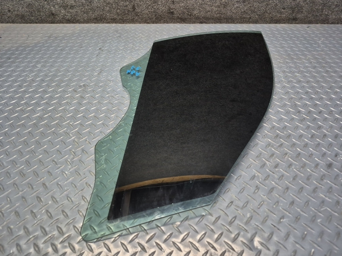 17-26 Alfa Romeo Giulia Front Right Passenger Door Window Glass Tinted OEM