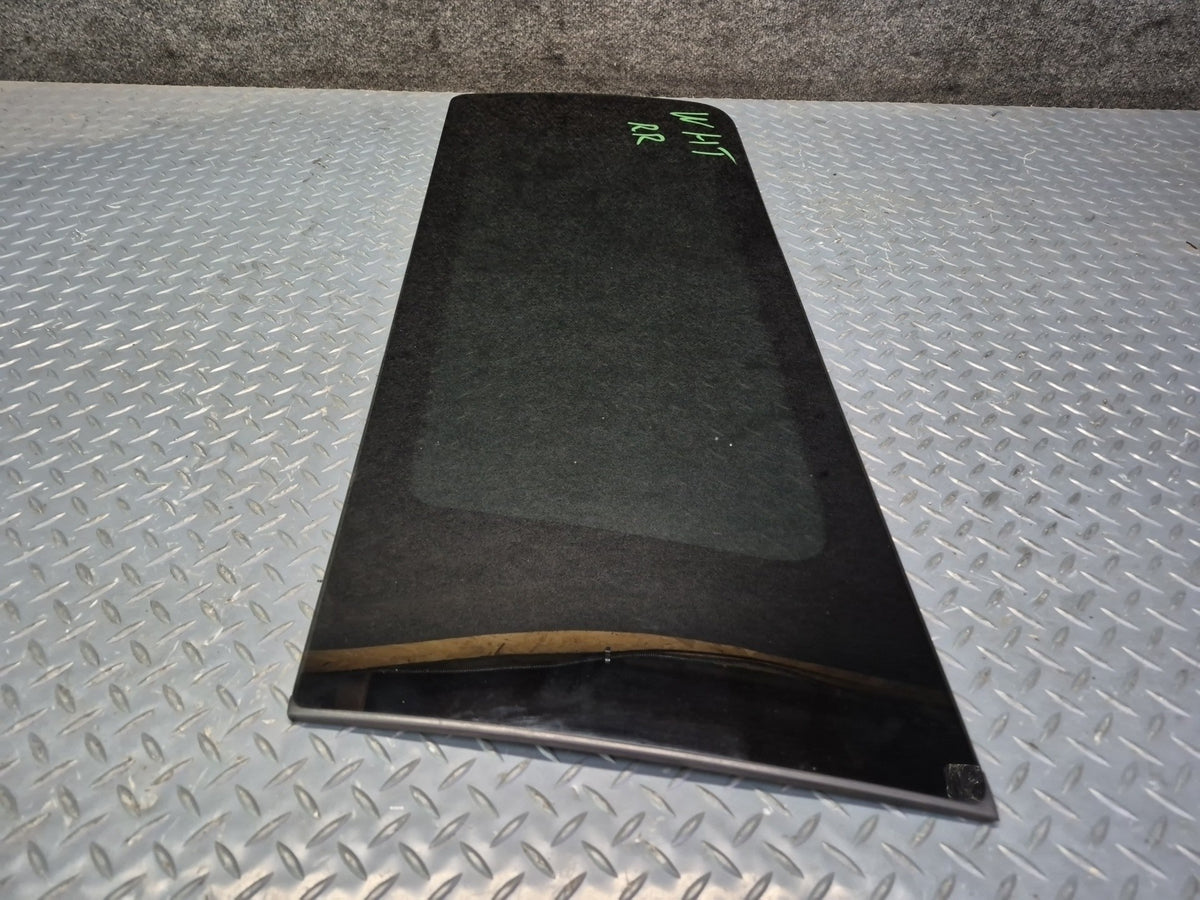 2008-2009 Hummer H2 Rear Right Pass Side Quarter Glass Window