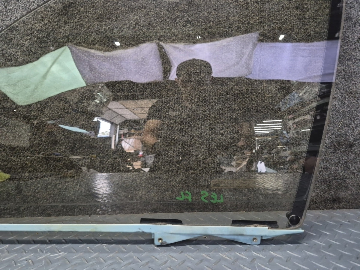 98-00 Lexus UCF20L LS400 Front Left Driver Door Glass Window OEM