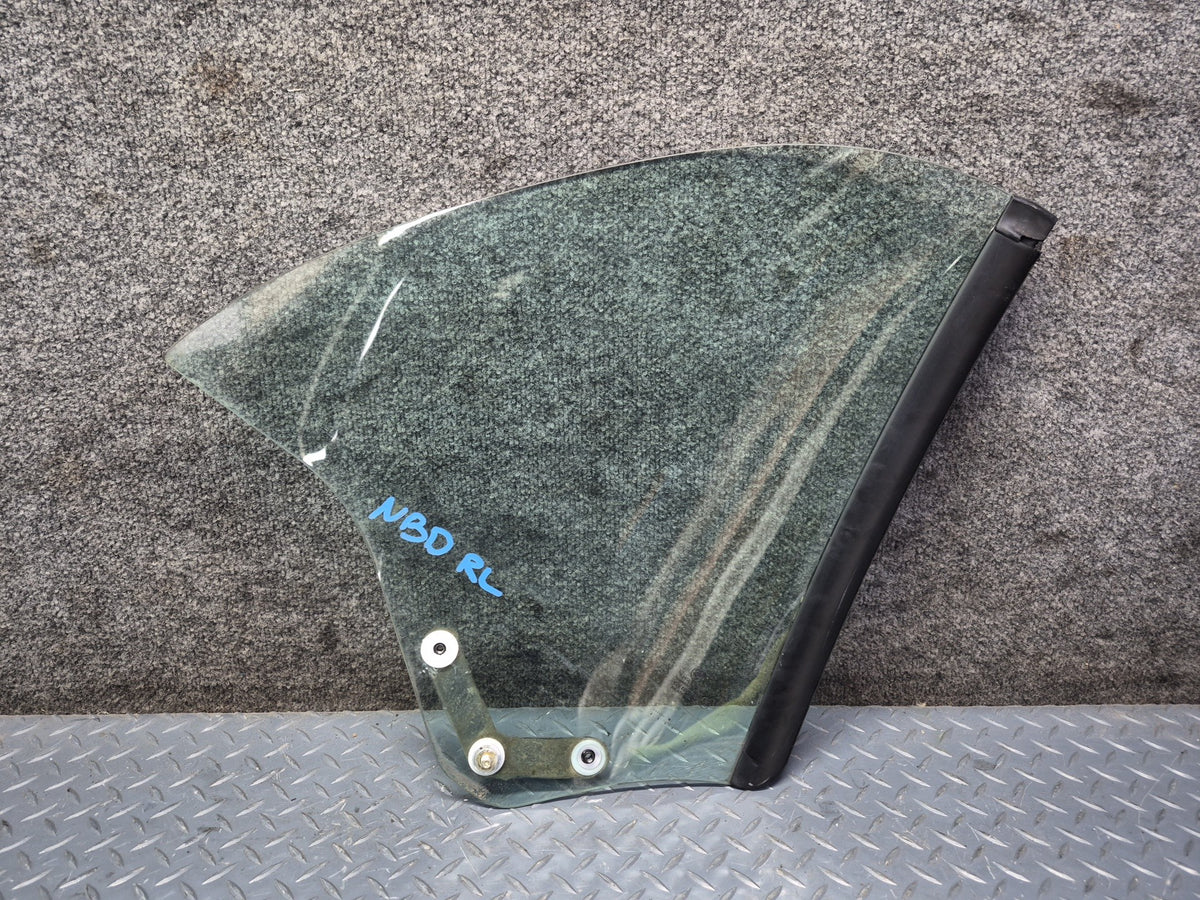 01-06 BMW E46 330Ci Convertible Rear Left Quarter Glass Window OEM