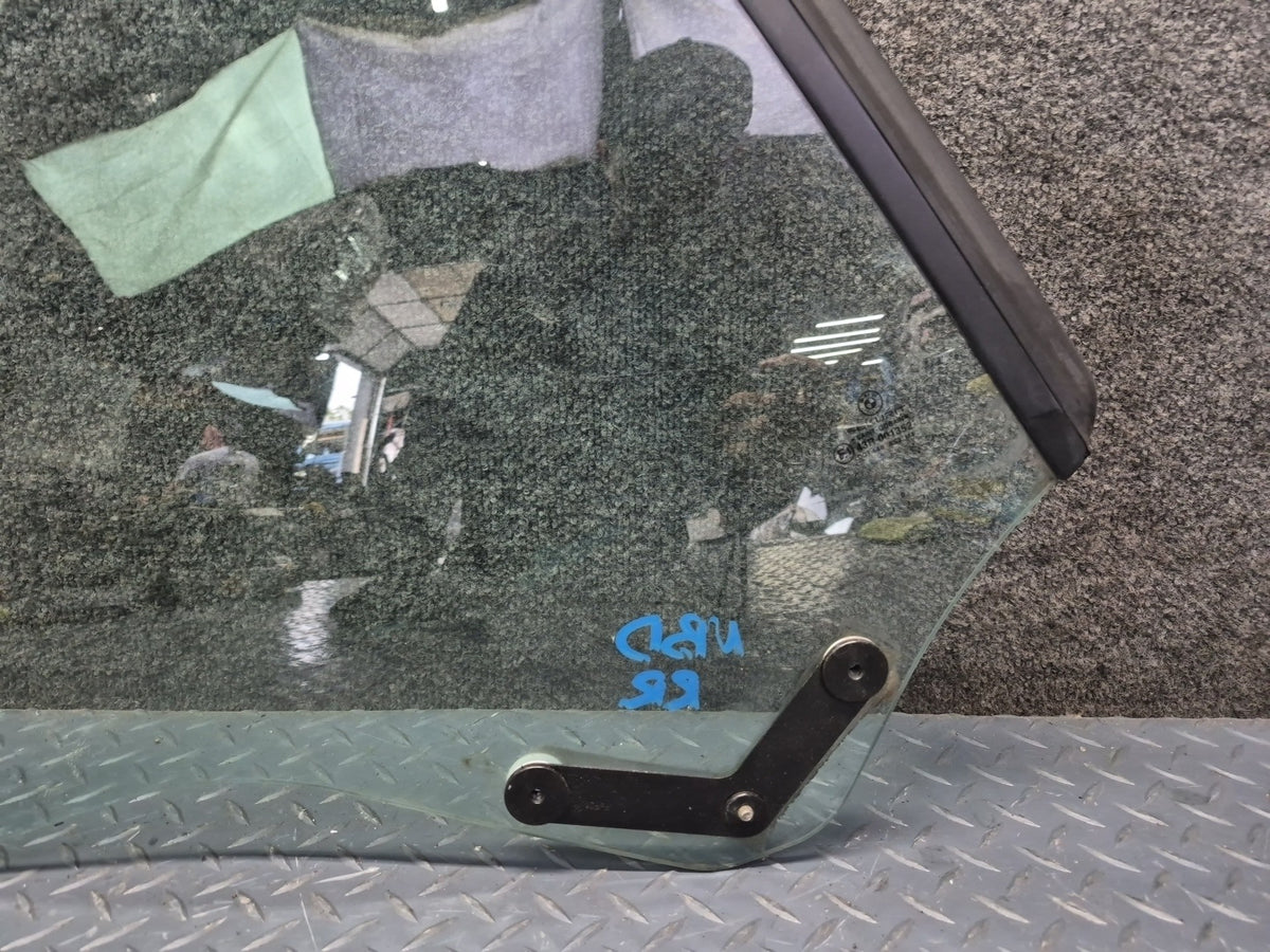 01-06 BMW E46 330Ci Convertible Rear Right Quarter Glass Window OEM