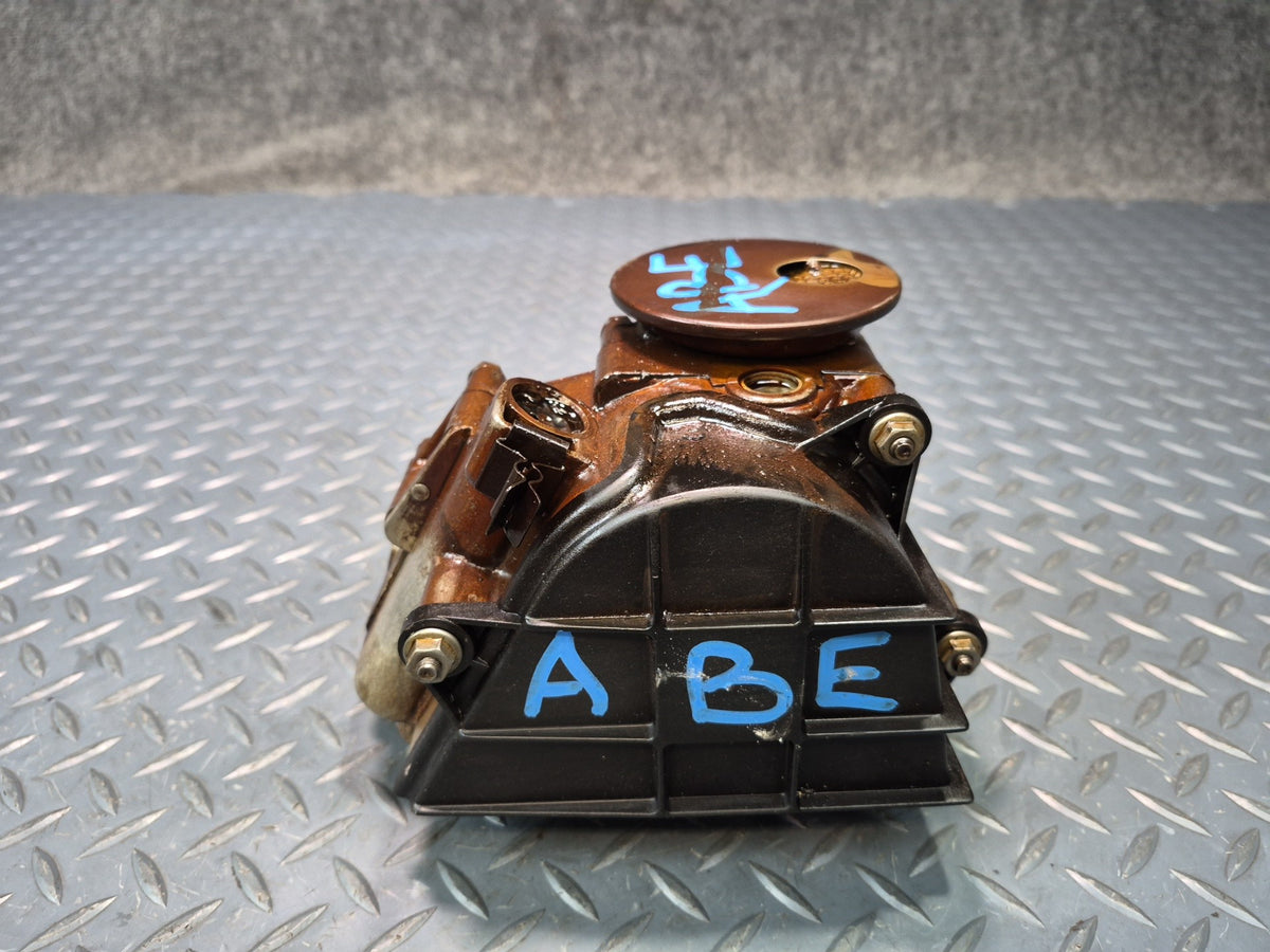 1997 BMW E31 840Ci M62 Engine Motor Oil Pump 1745896