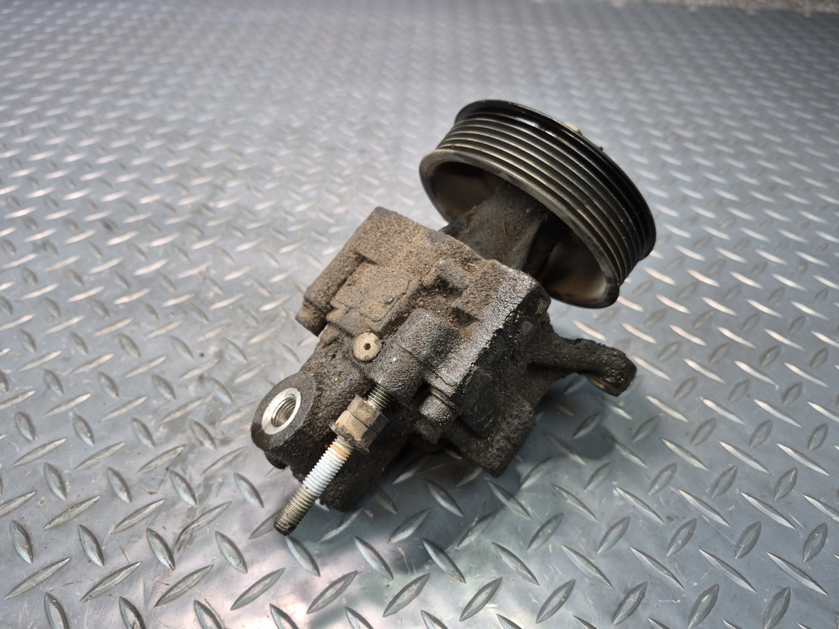 1994-1997 BMW E31 840Ci M62 Power Steering Pump w Pulley