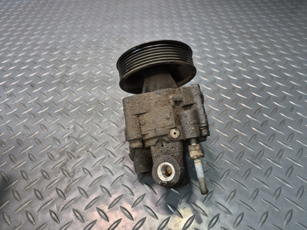 1994-1997 BMW E31 840Ci M62 Power Steering Pump w Pulley