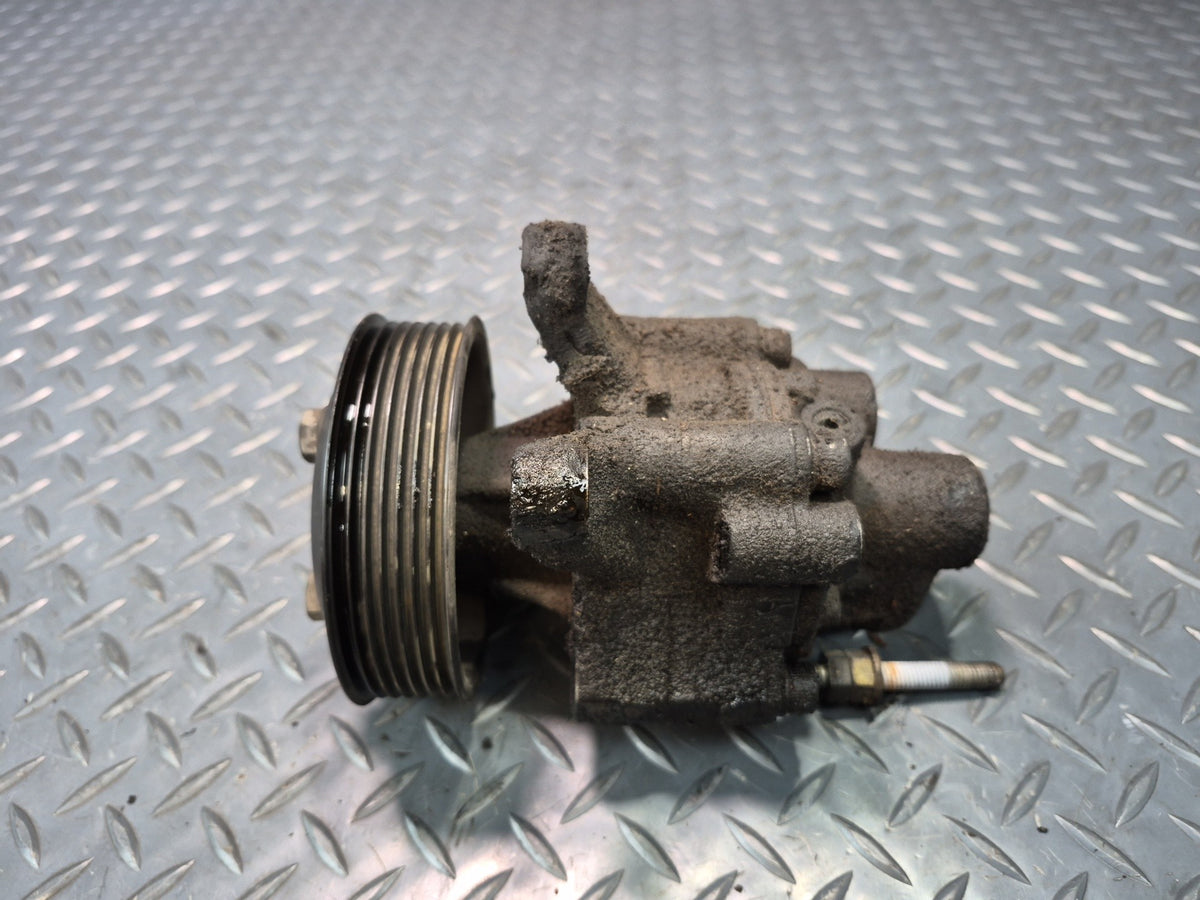 1994-1997 BMW E31 840Ci M62 Power Steering Pump w Pulley