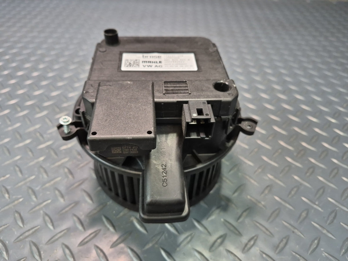 17-25 Audi A4 S4 A5 S5 A/C Heater Blower Motor Fan 4M1820021B OEM